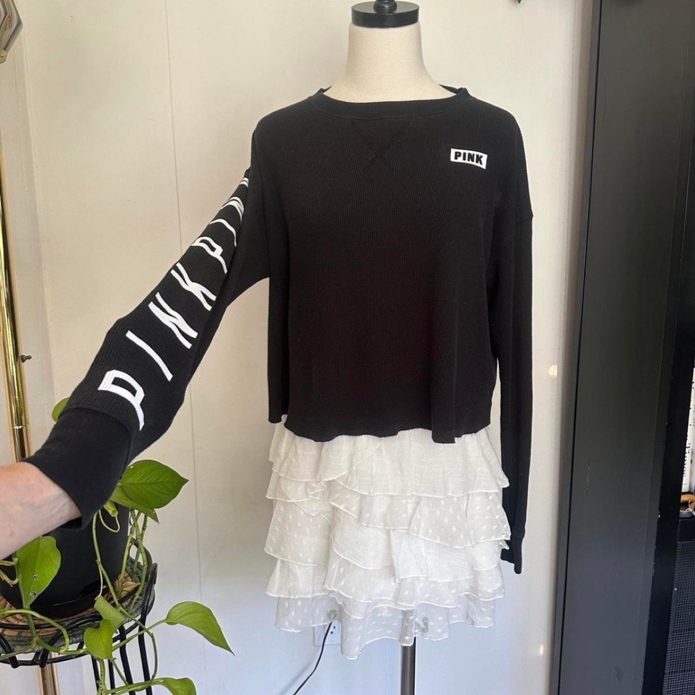 Victoria's Secret PINK Black Cropped Long Sleeve Waffle Knit Thermal Top XS